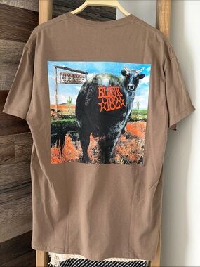 🆕 Blink-182 Dude Ranch Band Tee